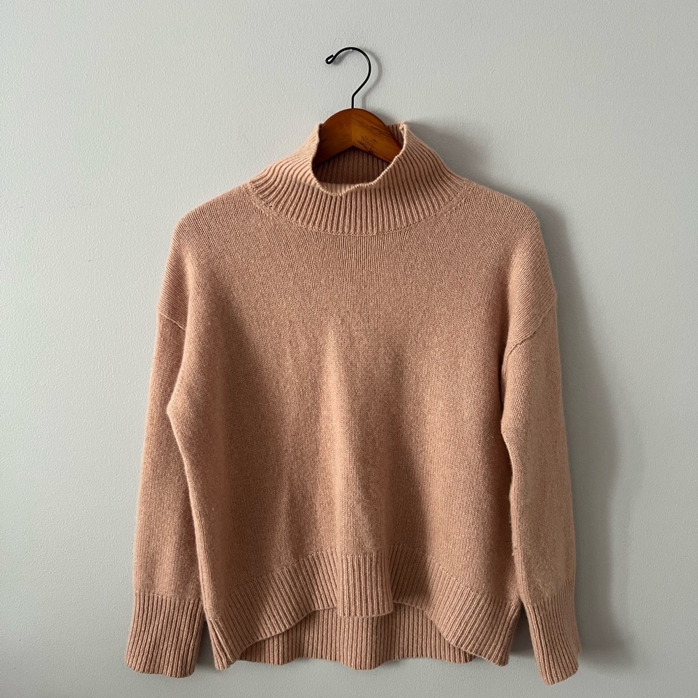 Baby Pink 100% Cashmere Turtleneck - Picture 1 of 8